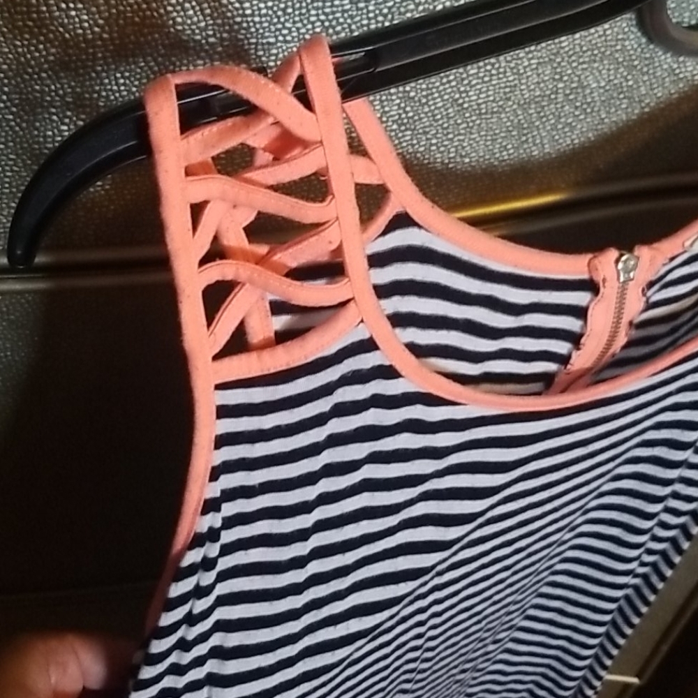 Blouse - Picture 2 of 4